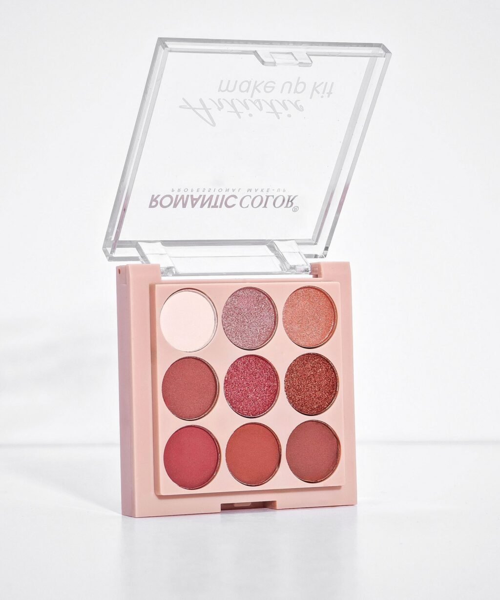 Romantic Rain Antiatic Makeup Kit Eyeshadow - Image 5